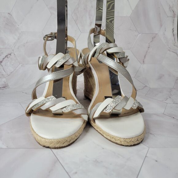 Tahari Waver white and gray metallic wedge sandals size 8.5 - Picture 3 of 9